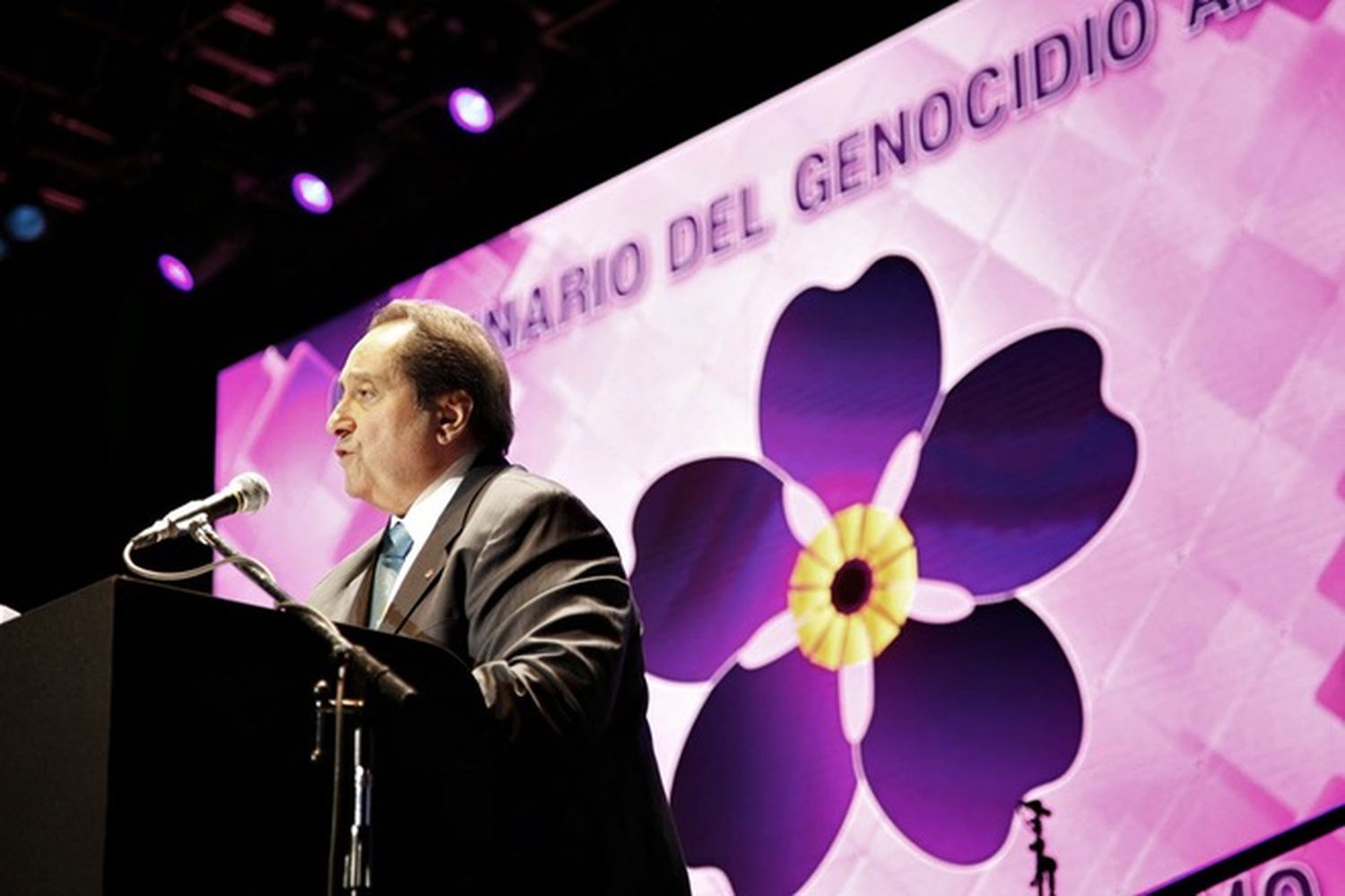 Gran convocatoria por el Centenario del genocidio armenio