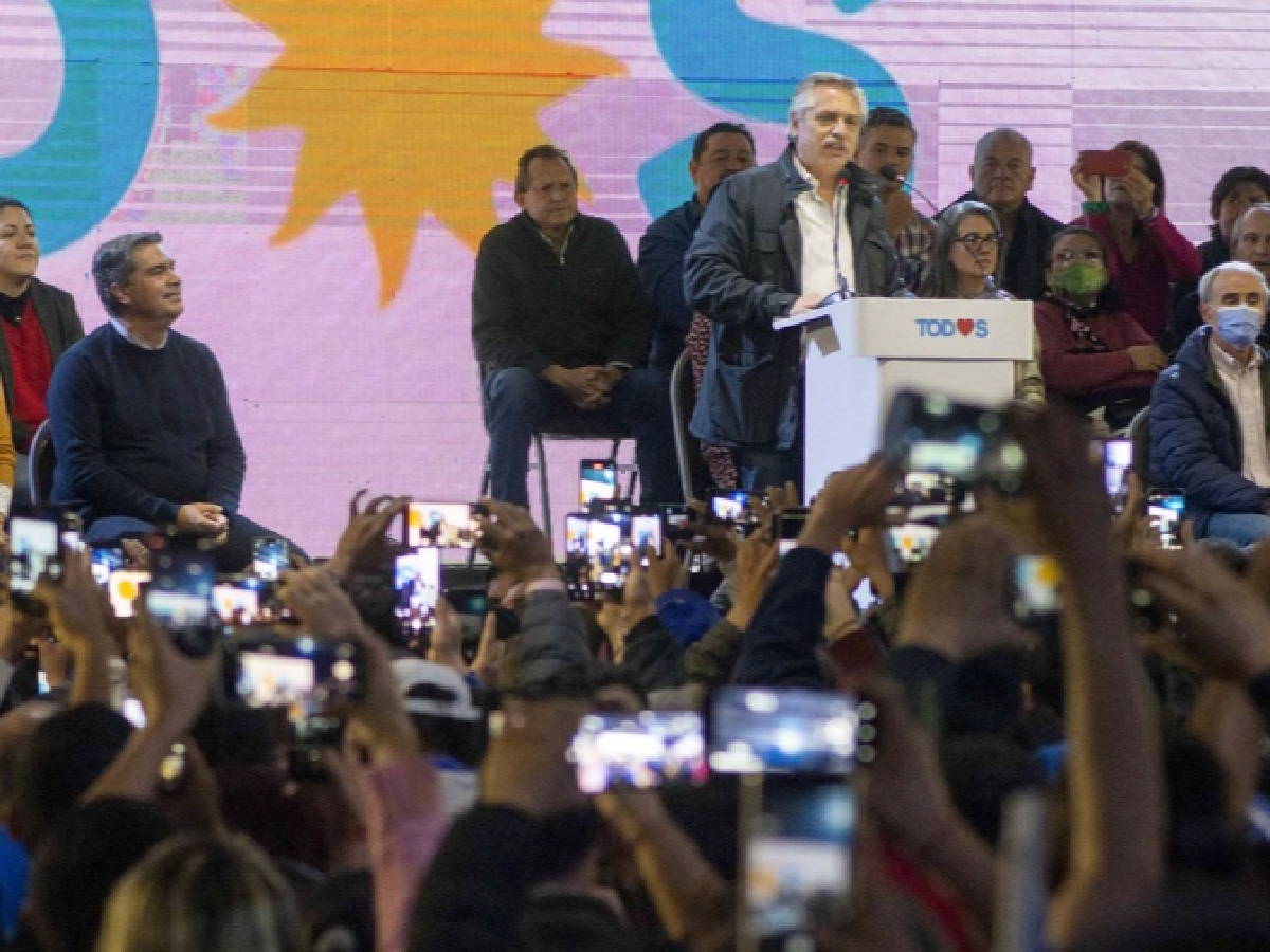 Alberto Fernández: "No dejen que nos dividan, el día que nos dividimos Macri fue presidente"