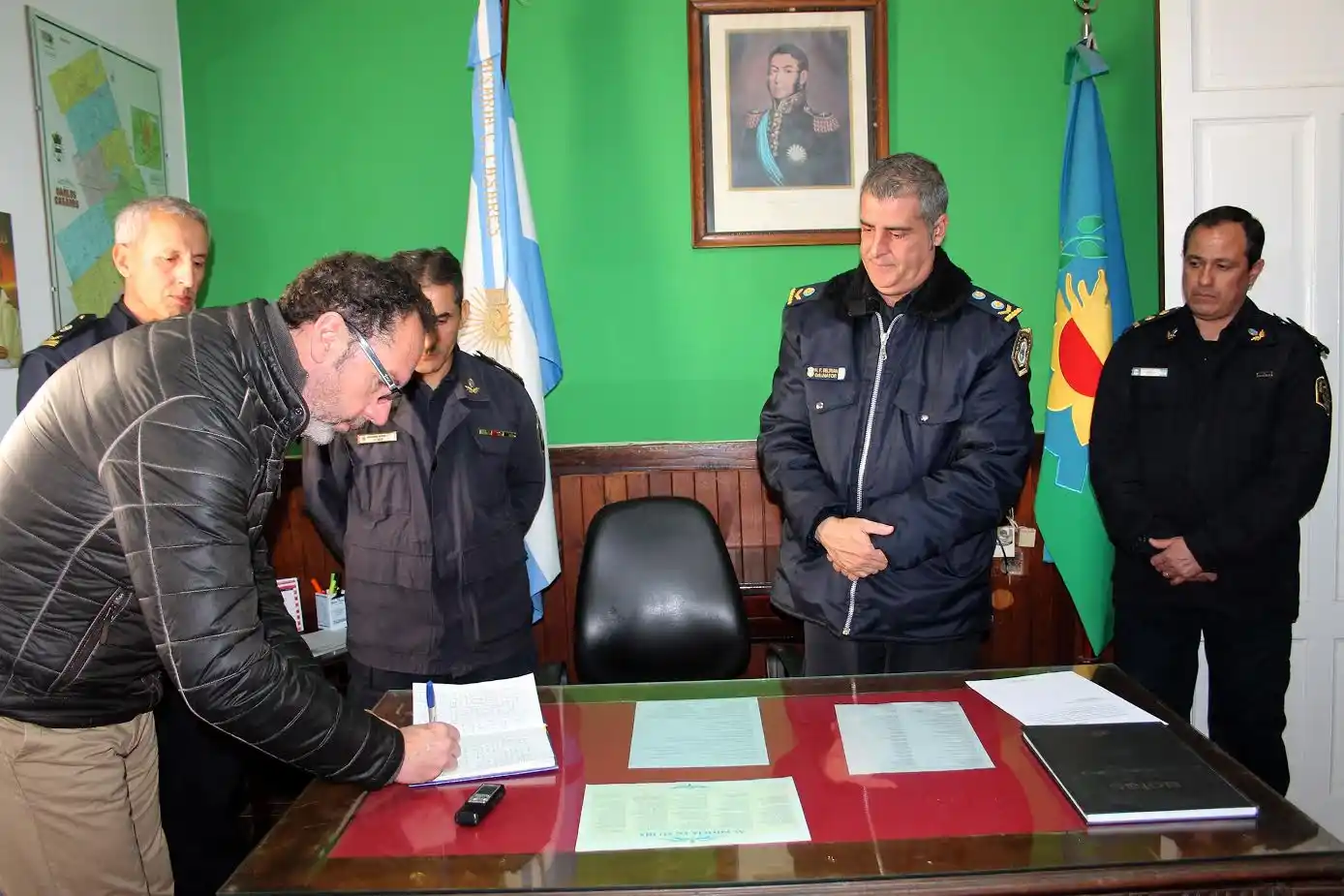 Carlos Casares: Tras la remoción de la cúpula asumieron las nuevas autoridades policiales 