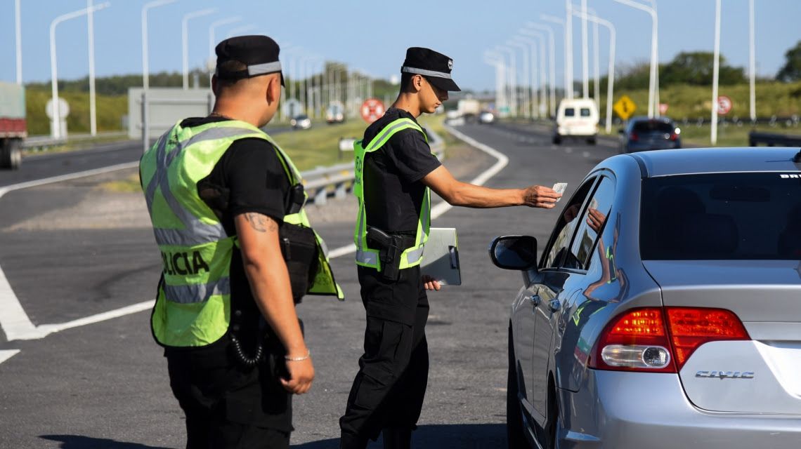 Operativo Verano 2021: intensifican controles en rutas y accesos a la provincia de Santa Fe
