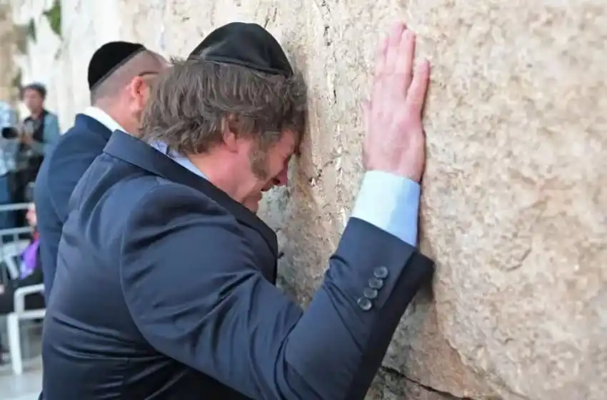 Milei lloró en el Muro de los Lamentos