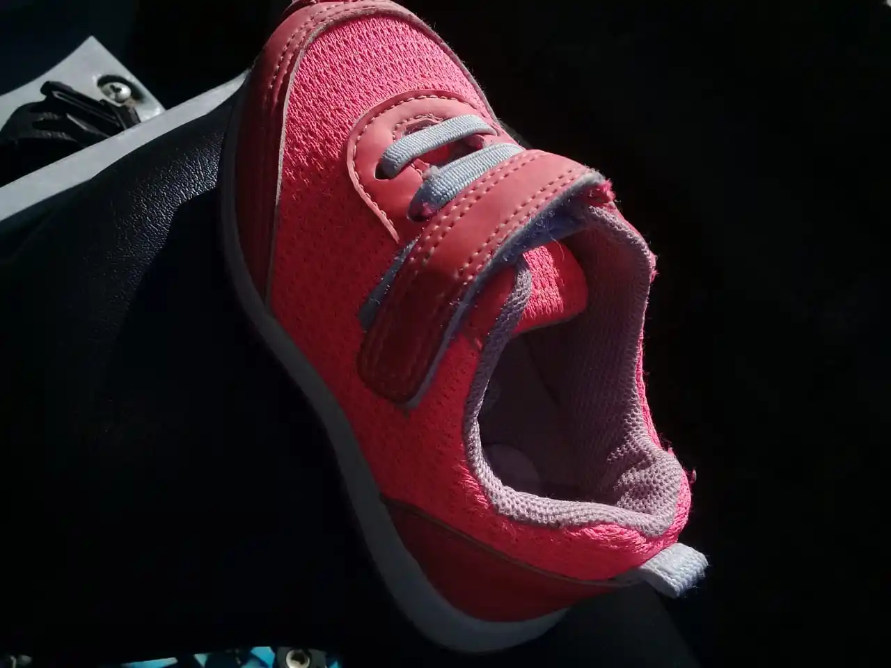 Buscan zapatilla extraviada