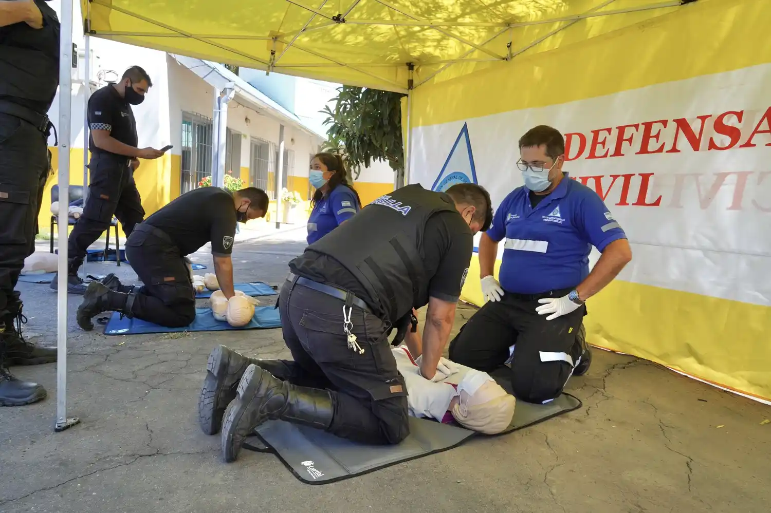 Vicente López: Capacitan en RCP y Primeros Auxilios