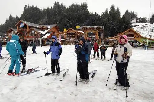 Miles de turistas en Bariloche por las vacaciones de invierno