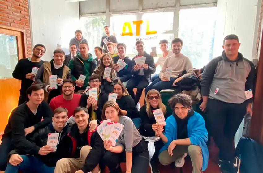 ATL pisó fuerte en la facultad de Humanidades