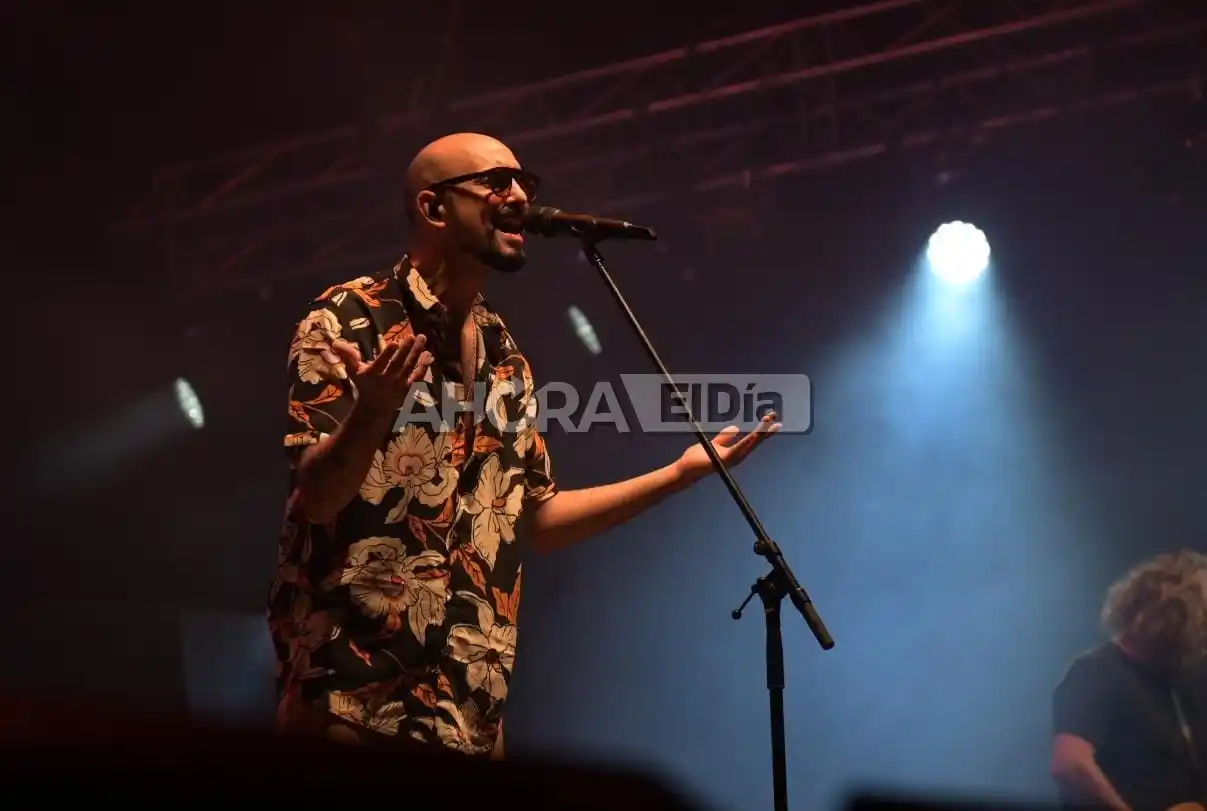 Abel Pintos reveló que dejará de cantar en Argentina: “Necesito tiempo”