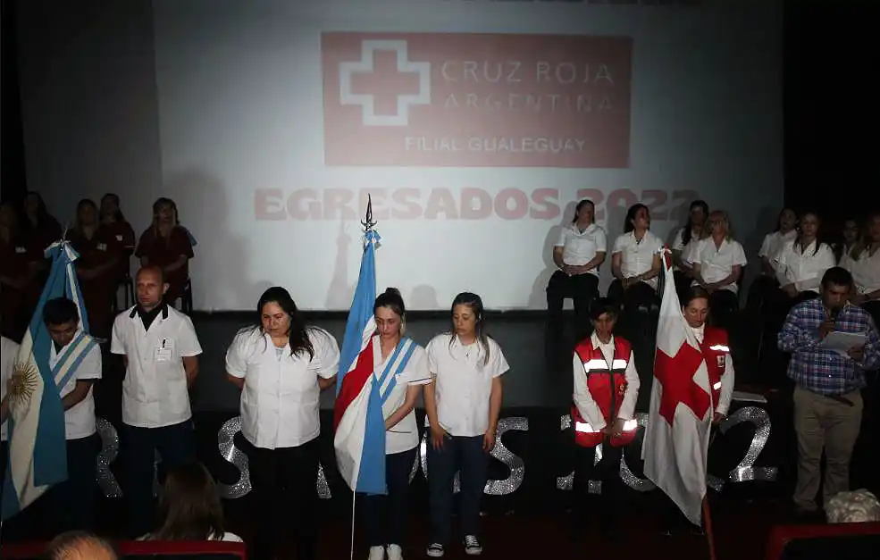 Jornada estudiantil y acto de graduación de la Cruz Roja Gualeguay