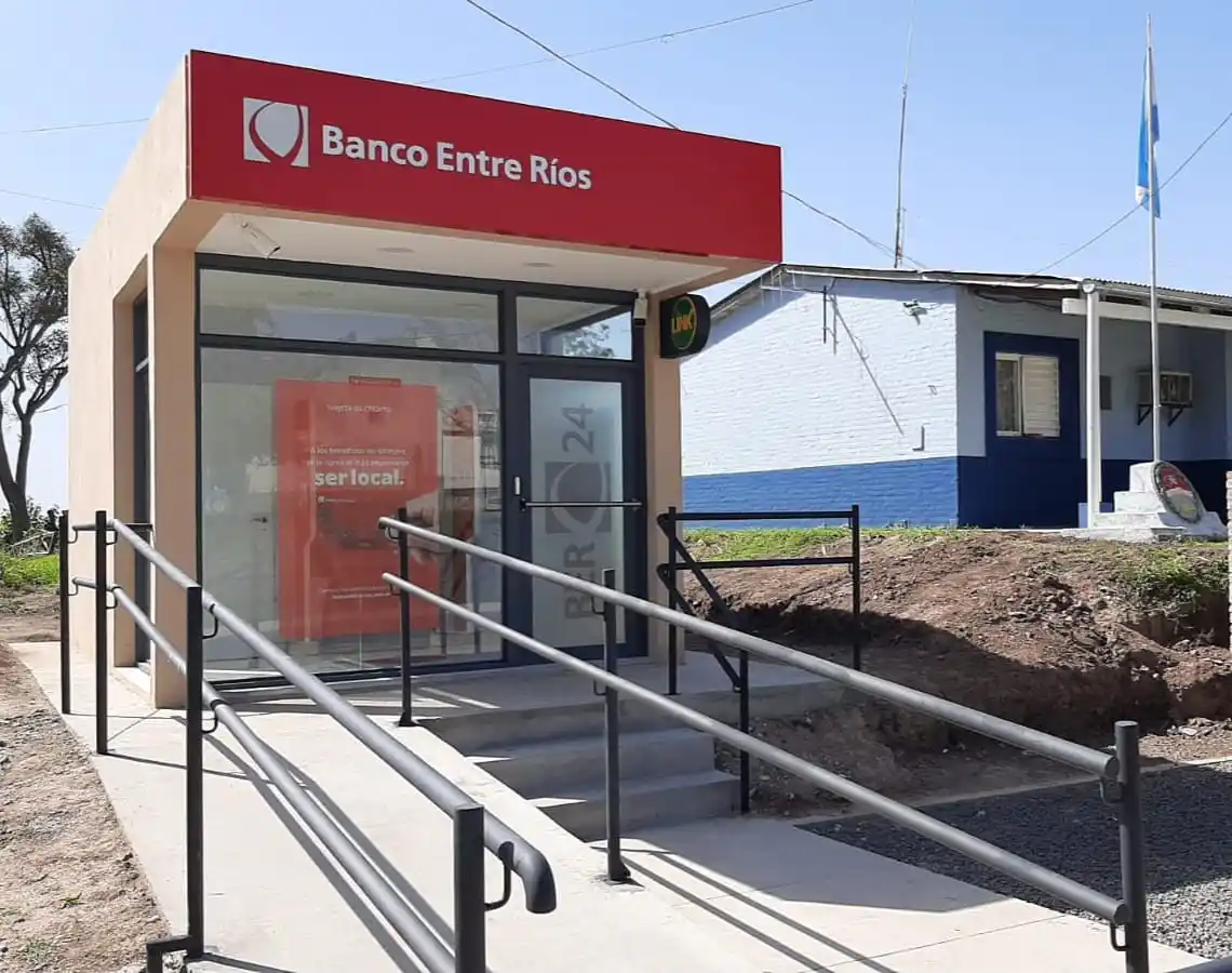 Instalaron un cajero automático en localidad de Las Cuevas