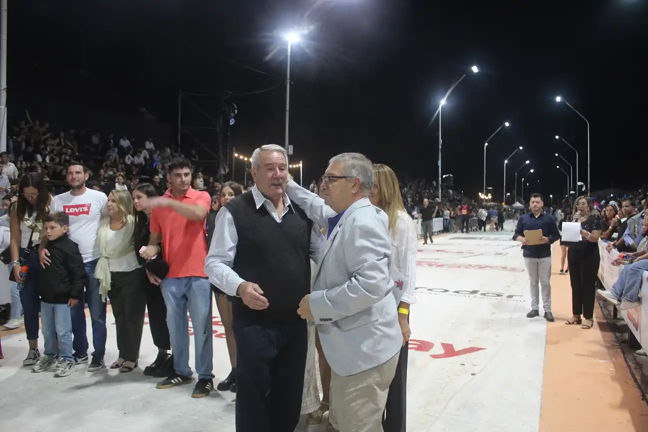 Emotivo homenaje a Mirta Duré en el Corso Gualeguay 2026