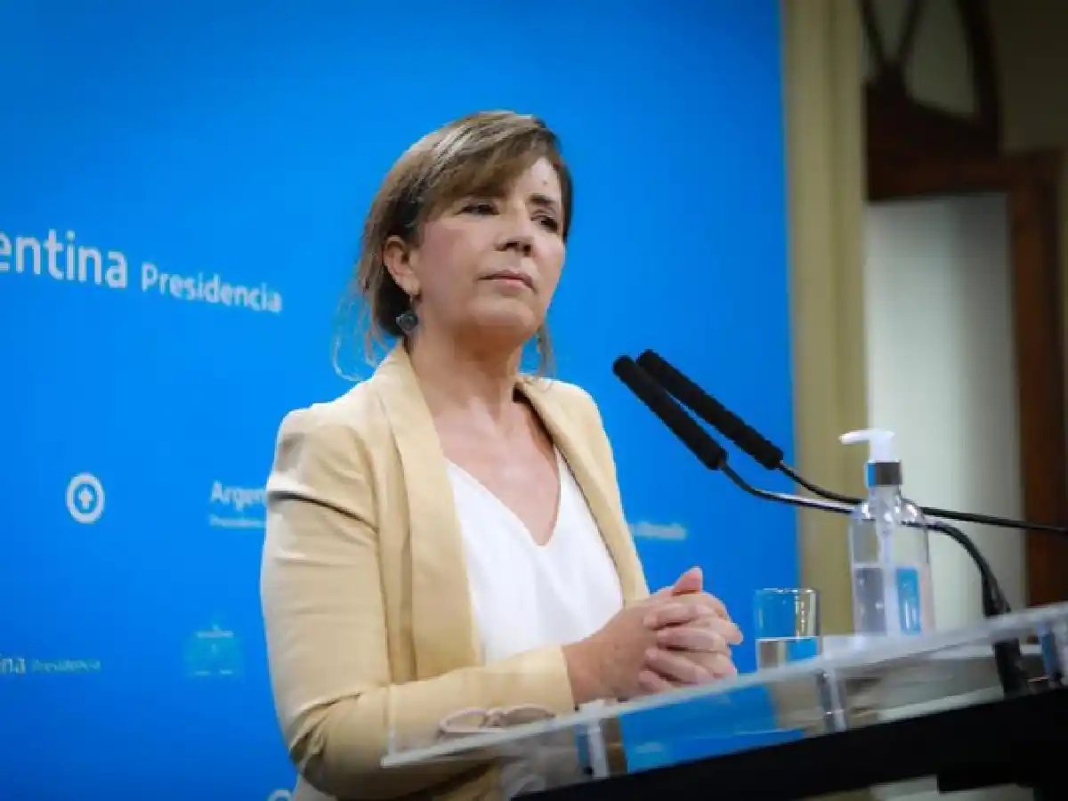 Cerruti negó que evalúen posibles reemplazantes de Guzmán