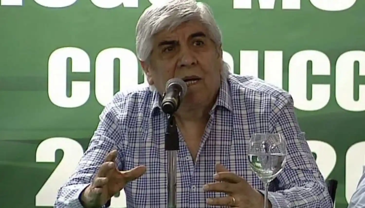 Hugo Moyano llamó a votar en contra de Mauricio Macri