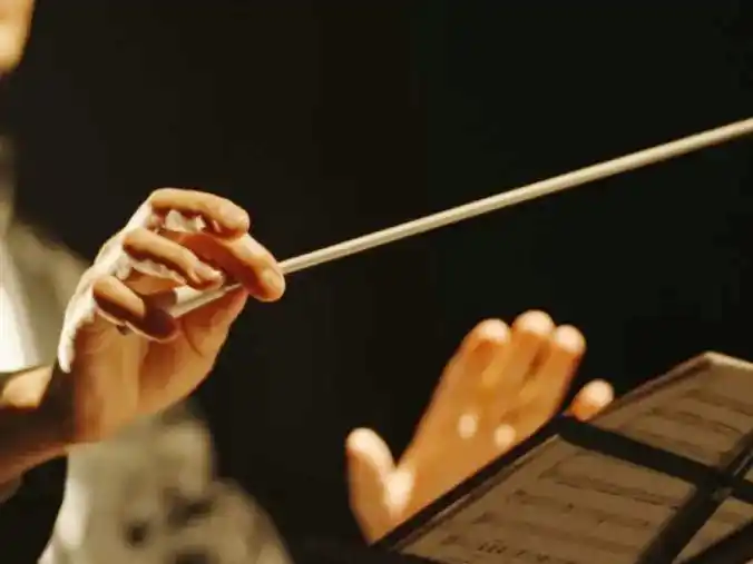 El Maestro Luis Gorelik dictará una formación de posgrado en dirección orquestal