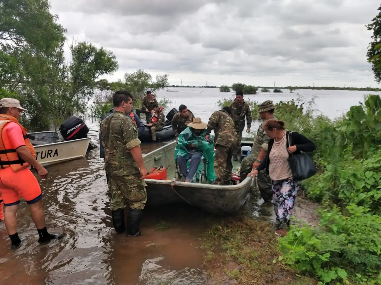 Retornan los evacuados tras las lluvias en el norte y el litoral