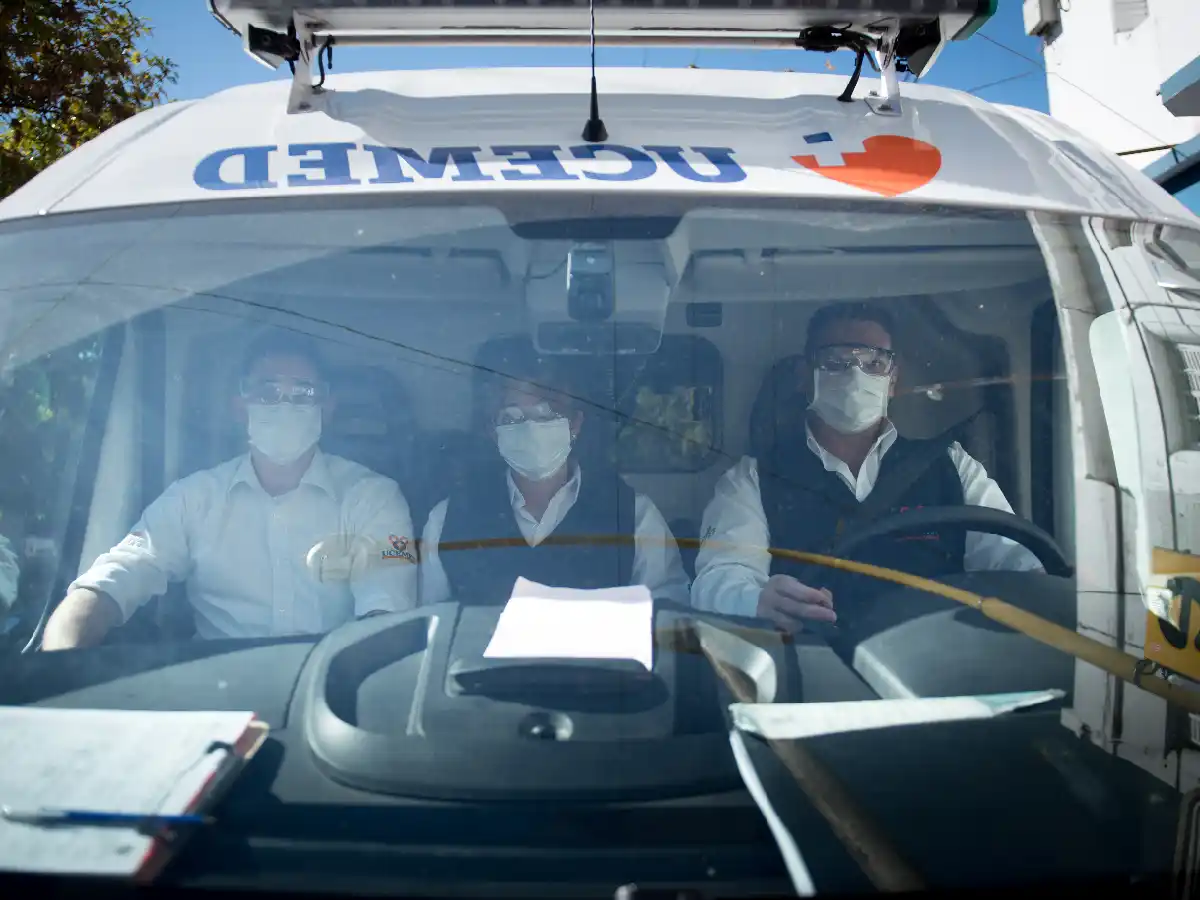 Las ambulancias, la otra  primera línea  de la lucha contra la pandemia                    