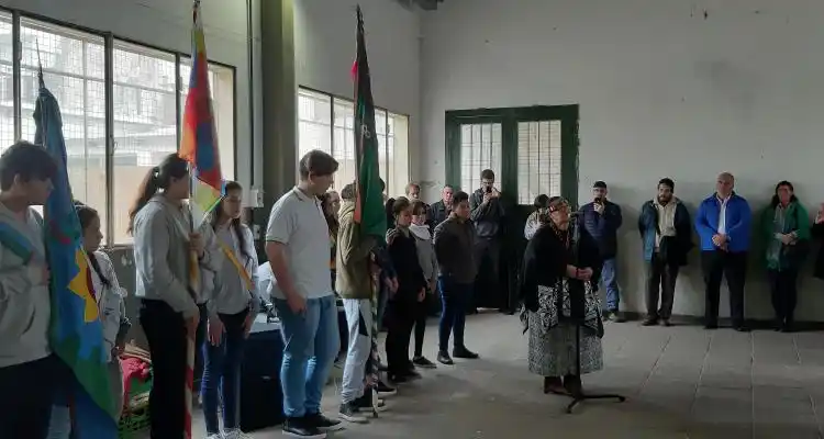 Inauguraron un nuevo ciclo lectivo indígena en la Secundaria Nº 8