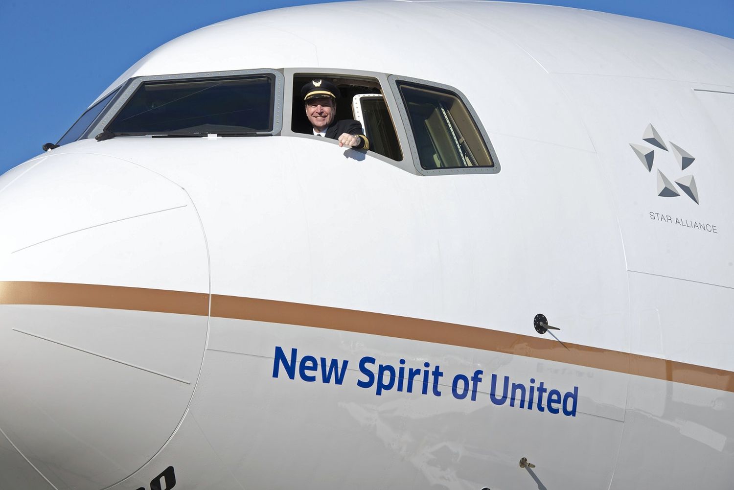 Llega el «New Spirit of United», primer Boeing 777-300ER de United Airlines
