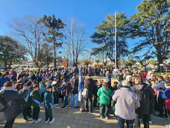 General Belgrano: así se celebra el Día de la Bandera en el municipio bonaerense que honra el nombre de su creador
