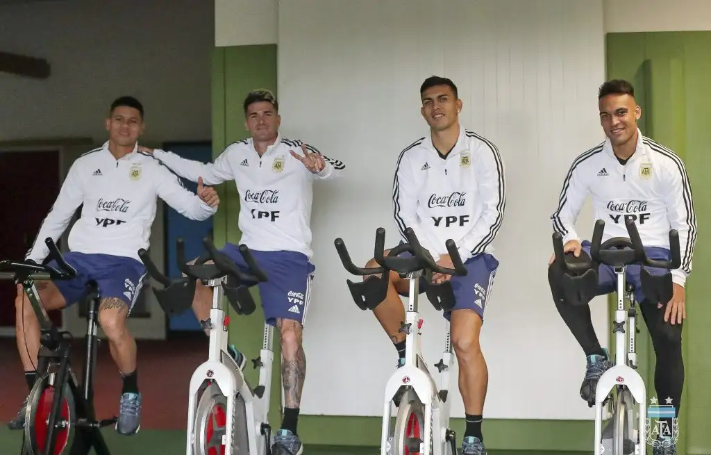 Scaloni cambiará medio equipo para el domingo