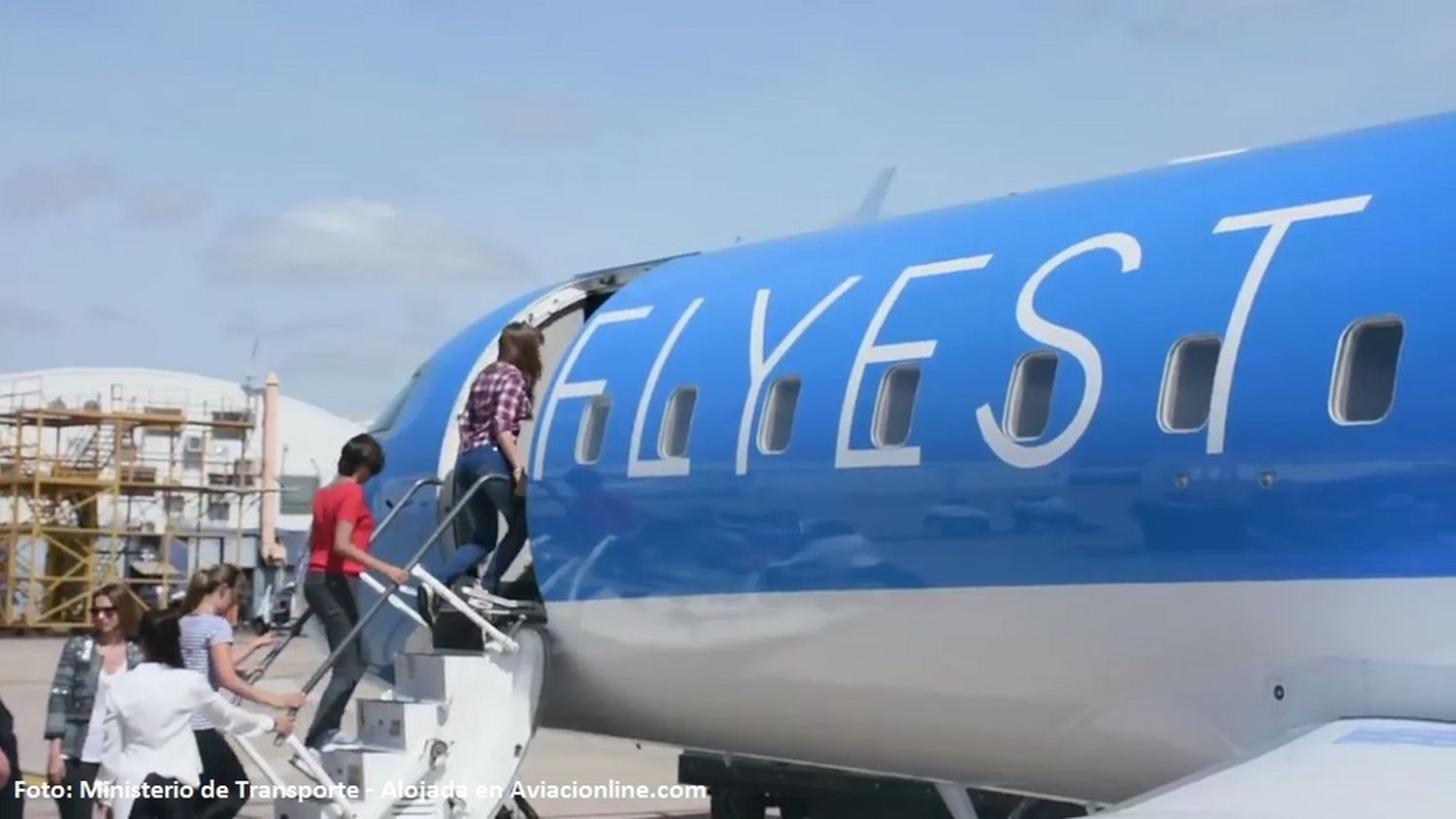 Llegó a la Argentina el primer avión para Flyest