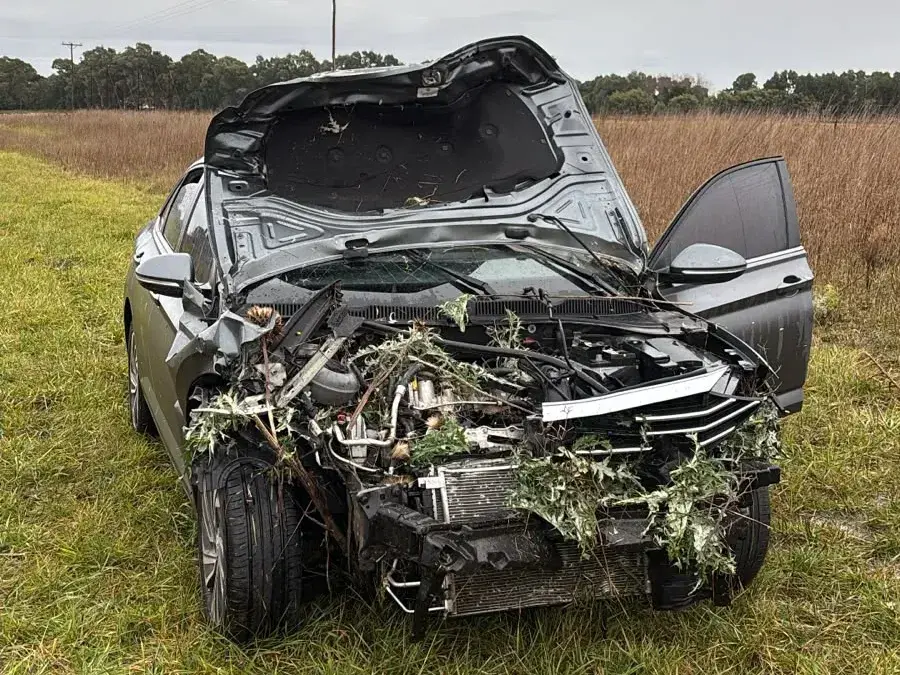 Un automovilista chocó por alcance a una camioneta