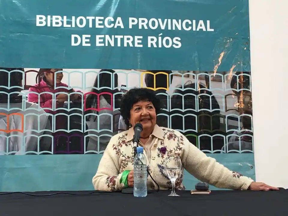 La feminista Dora Barrancos destacó la posibilidad actual de “ampliar el reto de finiquitar con el patriarcado”