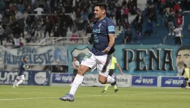 Alejandro Gagliardi, otro refuerzo de Santamarina