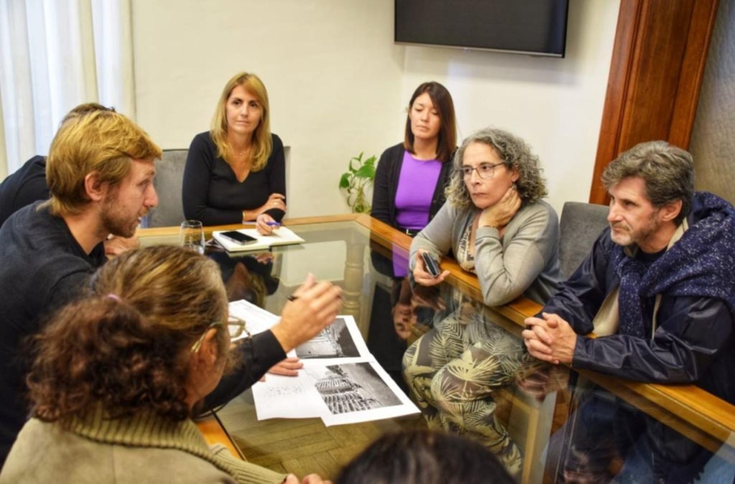 Sánchez Herrero: “Avanzamos en la puesta en marcha del corredor educativo seguro en la zona del Polivalente de Arte”