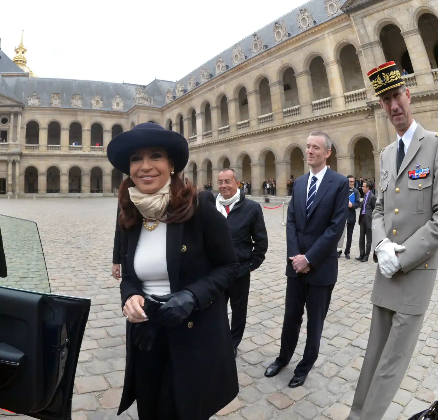 Cristina inauguró el Salón del Libro en Francia