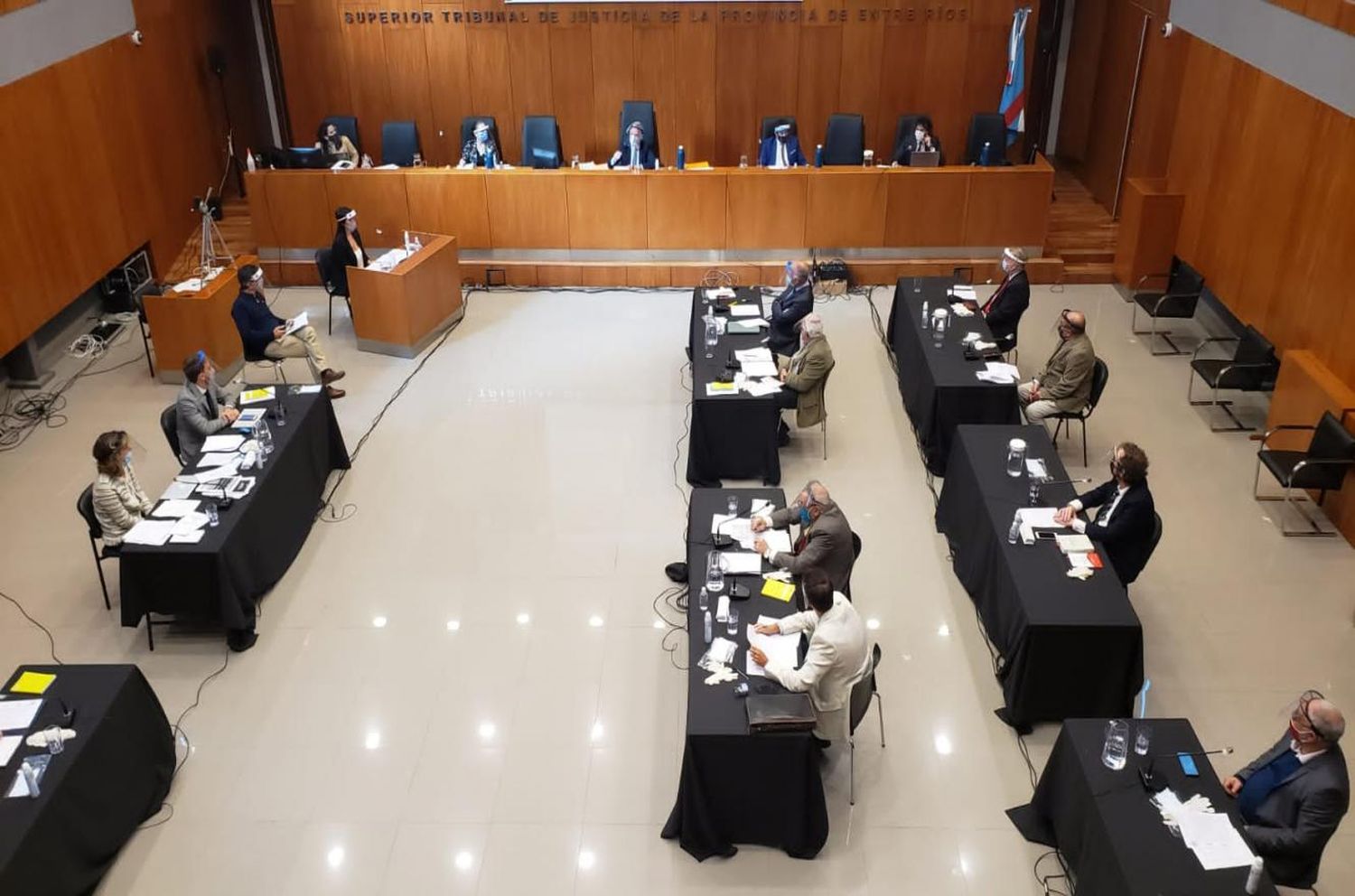 Megajuicio a Urribarri: no resolvieron aspectos sanitarios y rige un cuarto intermedio