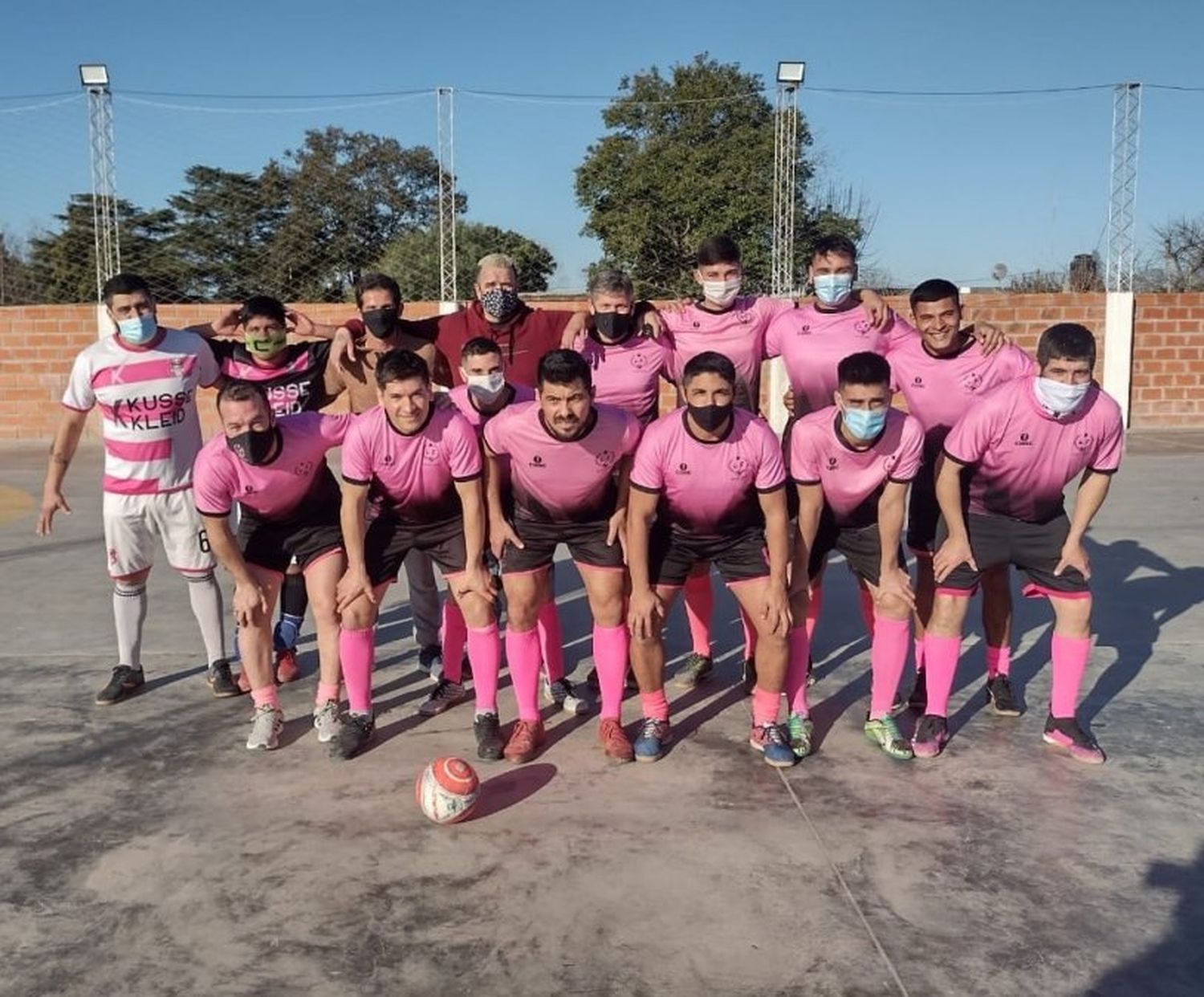 Los Fantásticos también celebraron en la primera jornada.