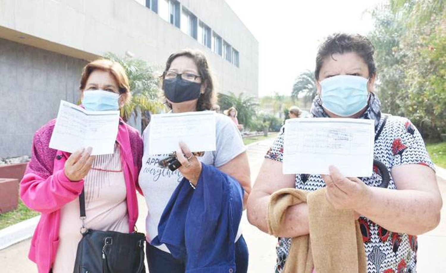 Comenzaron a aplicarse las terceras dosis de la vacuna