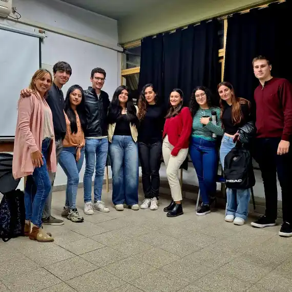 Actividad intercultural en la Escuela Secundaria y Superior Nº 8 “Celestino I. Marcó”