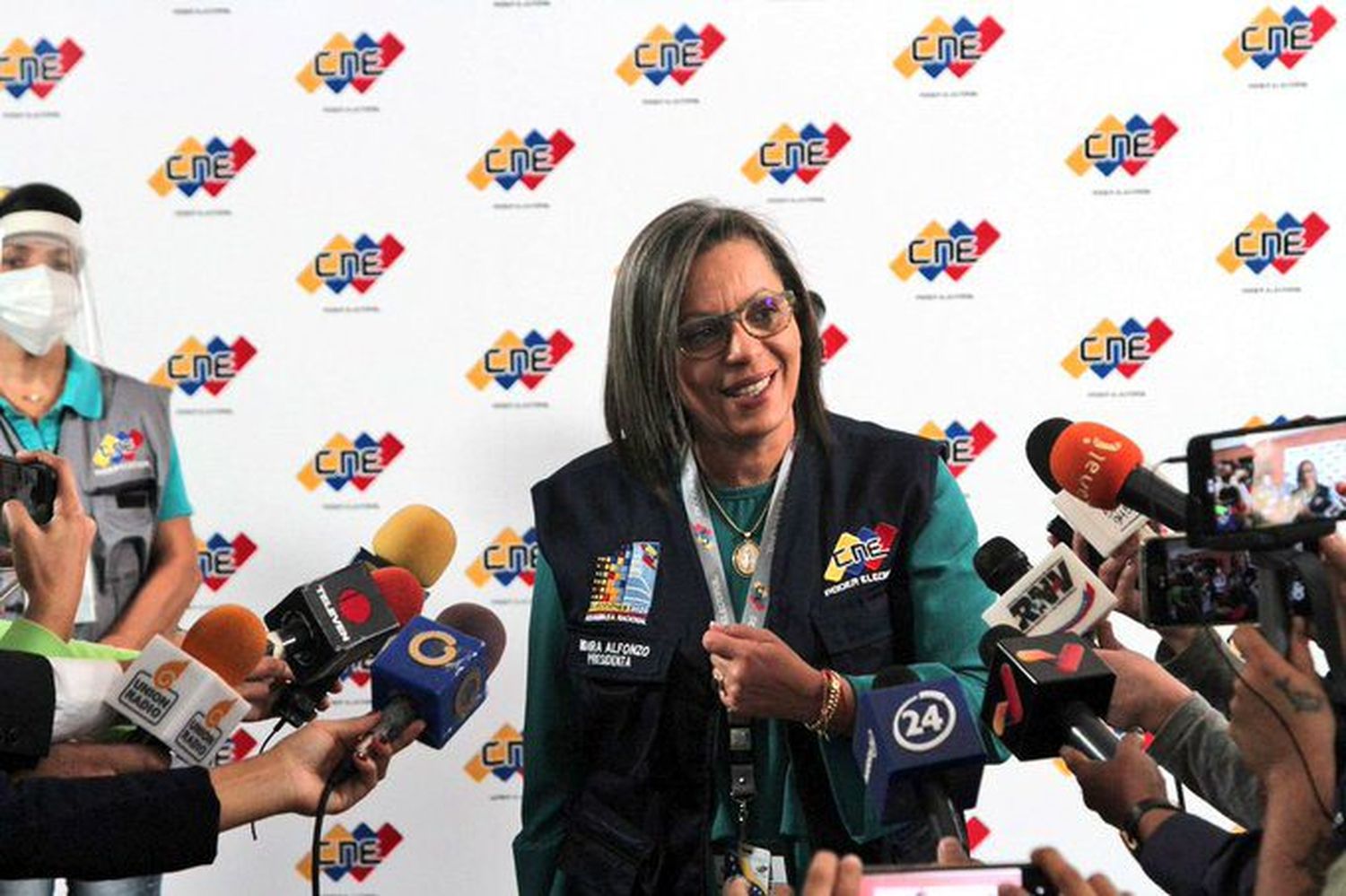 CNE de Maduro asegura «normalidad» del proceso  y funcionamiento de mesas entre 95% y 99%