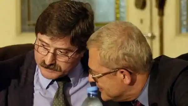 Repudio masivo, pedido de apartamiento, juicio político y escraches a los jueces Piombo y Sal Llargués