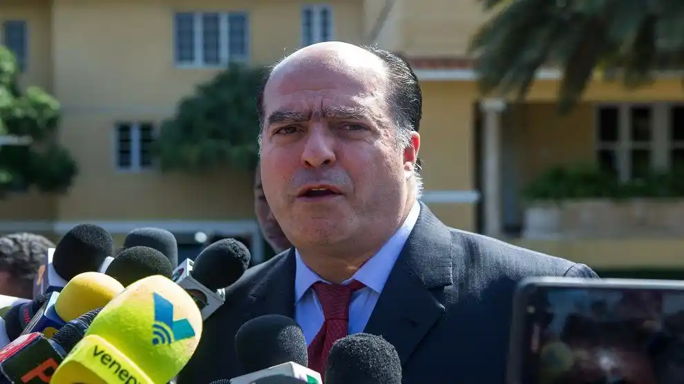 Borges: «Entrega de una tienda CLAP a Irán confirma que Alex Saab es la bisagra entre Maduro y Teherán»