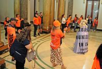 Trabajadoras sociales: "Todos los días esperamos que alguien nos llame"