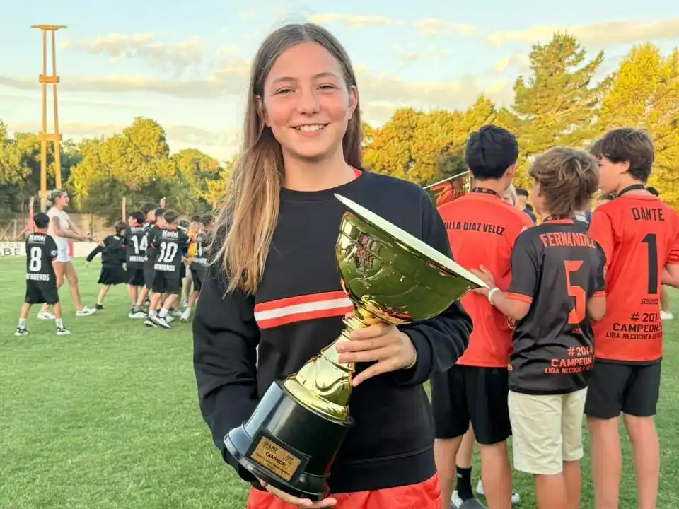 Paz Cortopasso jugará junto a Clara Gabino en el "Globo" de Parque Patricios