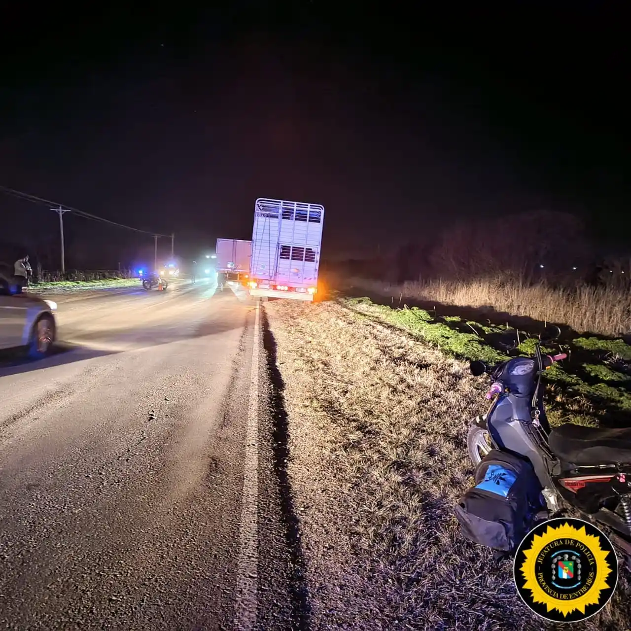 Trágico accidente en Ruta 11: una mujer perdió la vida tras caer de una motocicleta