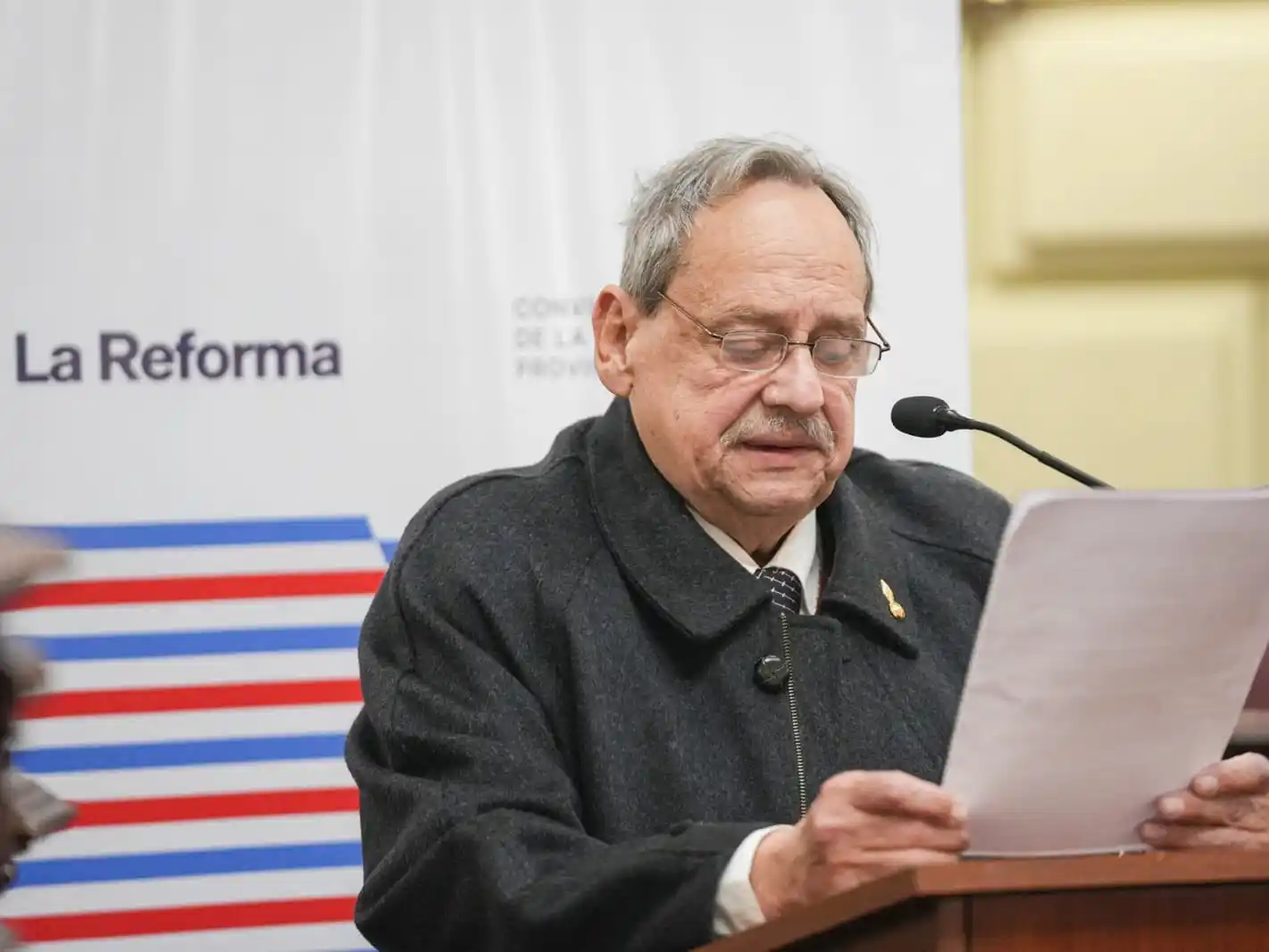 Oscar Delgado, del “Colectivo de Personas Mayores”, expuso la propuesta en la Convención Reformadora de la Constitución santafesina.