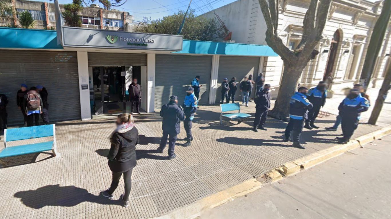 Seis de los acusados permanecen en libertad bajo fianza.