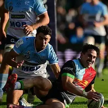 Dura derrota de Bayonne, con Calles de titular