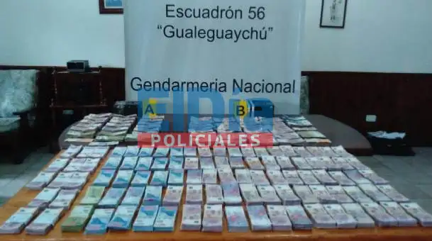 Secuestraron dos millones de pesos a un hombre que pasaba por Gualeguaychú
