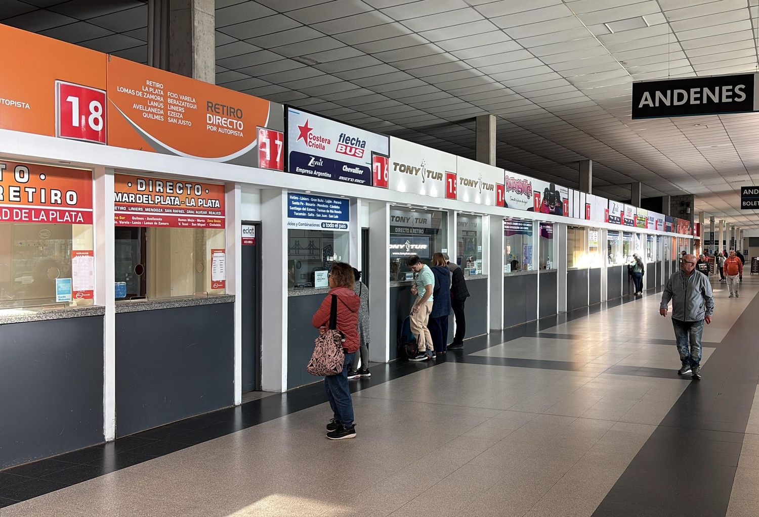 El movimiento turístico en la terminal está por encima de las expectativas.