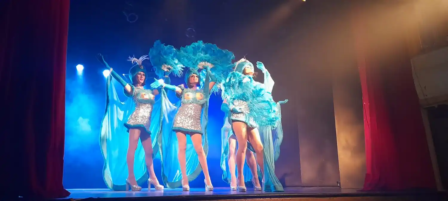 Teatro Italia: se presentó el show de El Ángel