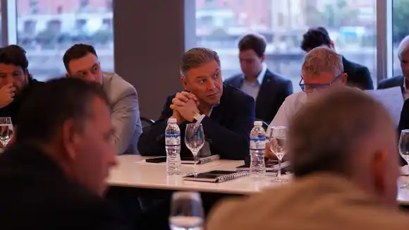 Crece el escándalo por el título a Rosario Central: Desde Banfield cruzaron a Estudiantes y dijeron que "nadie se opuso"