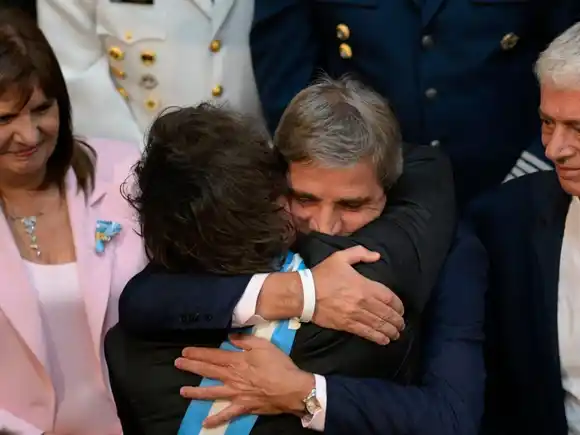 Los blanqueos del Gobierno: cómo funcionan y qué tan positivos son