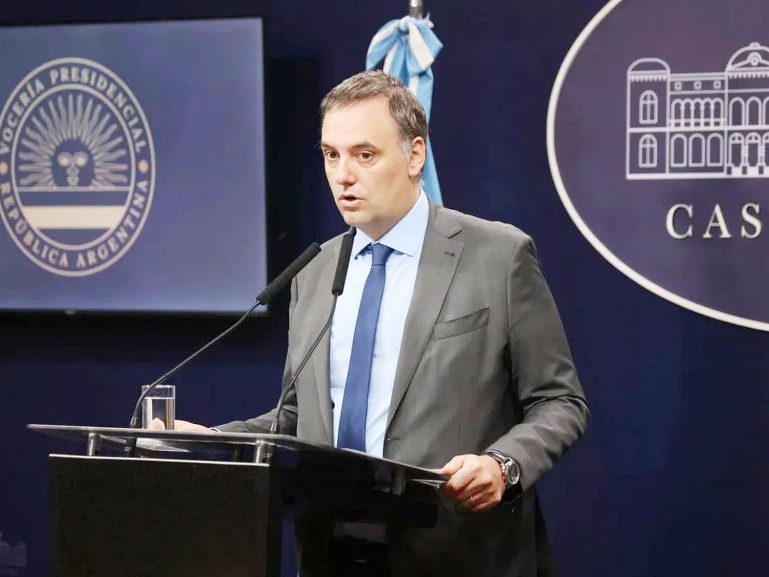 El Gobierno eliminó por decreto el Día del Empleado Público