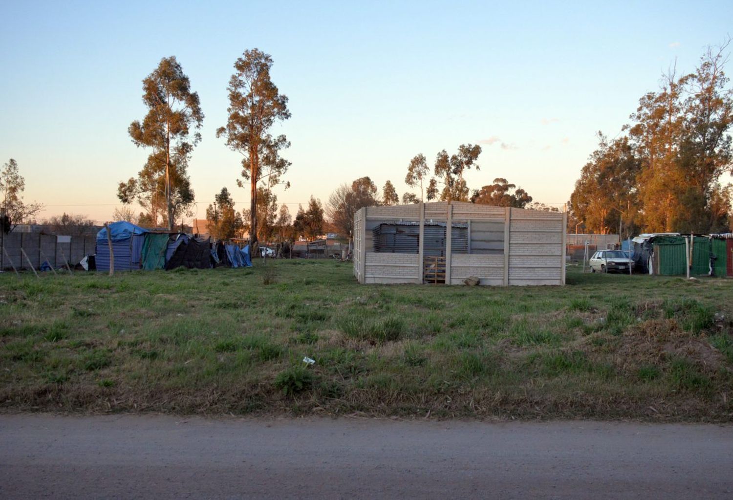 Marcieri afirmó que no van a acceder de forma “extorsiva” a entregar lotes a las familias de la toma