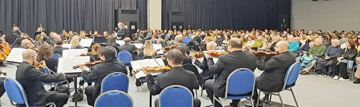La Sinfónica de Entre Ríos se presentó ante más de 400 personas en el CPC de Paraná