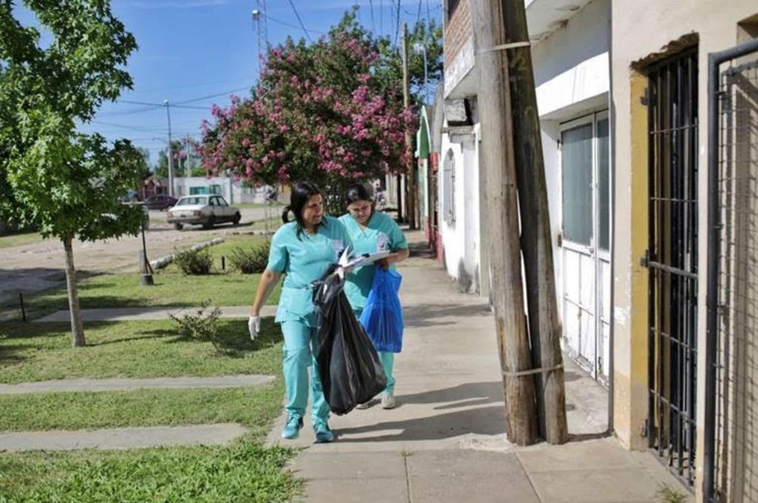 El operativo de descacharrado domiciliario ya alcanzó a 111 manzanas